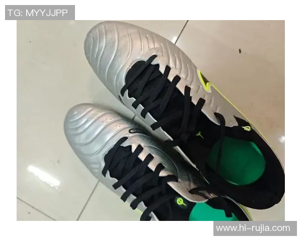 足球明星穿碎钉鞋的传奇故事与他们的比赛表现分析 足球明星穿碎钉鞋的传奇故事与他们的比赛表现分析